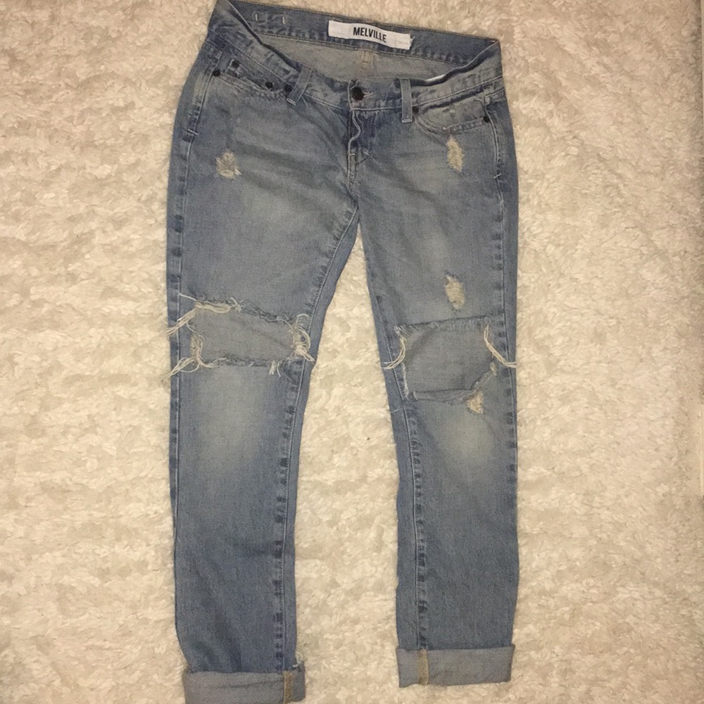 Brandy Melville light wash ripped jeans